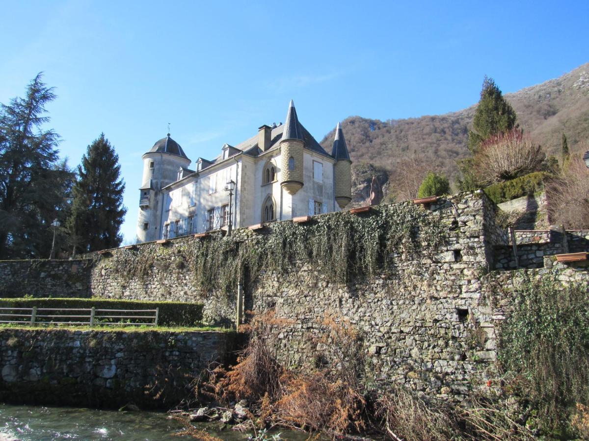 Les Deux Rives Bed & Breakfast Cierp ภายนอก รูปภาพ