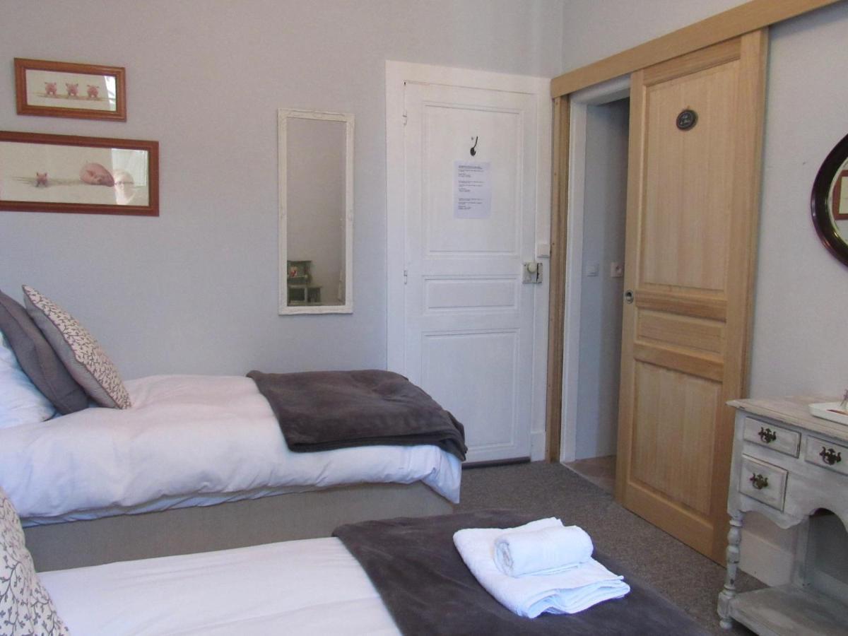Les Deux Rives Bed & Breakfast Cierp ภายนอก รูปภาพ